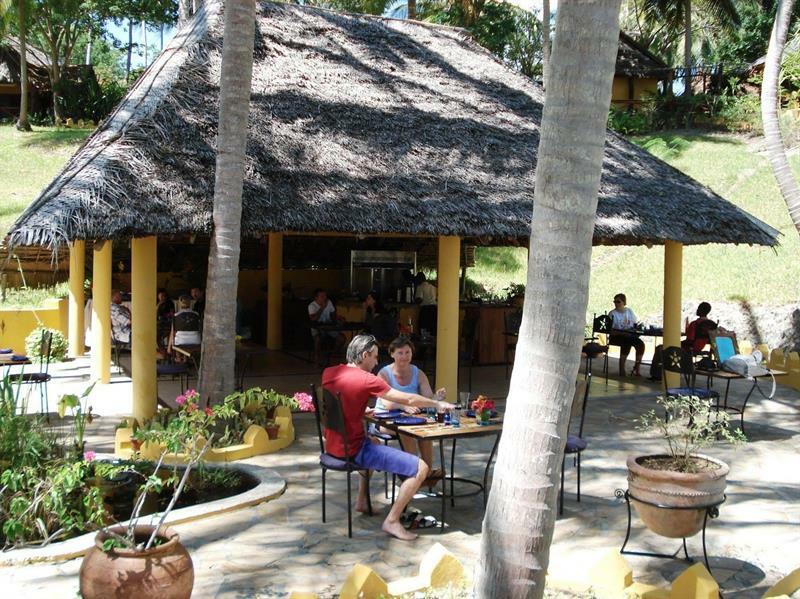 Kinasi Lodge Utende Dış mekan fotoğraf